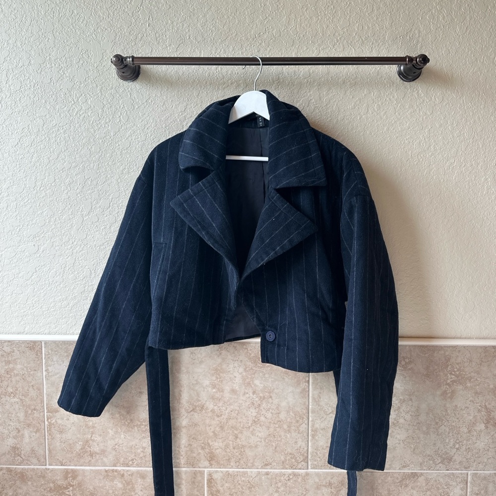 AQ/AQ Sana Crop Belted Jacket with Dolman Sleeves Wool Blend Pin Stripe Size 8